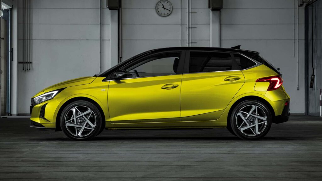 i20